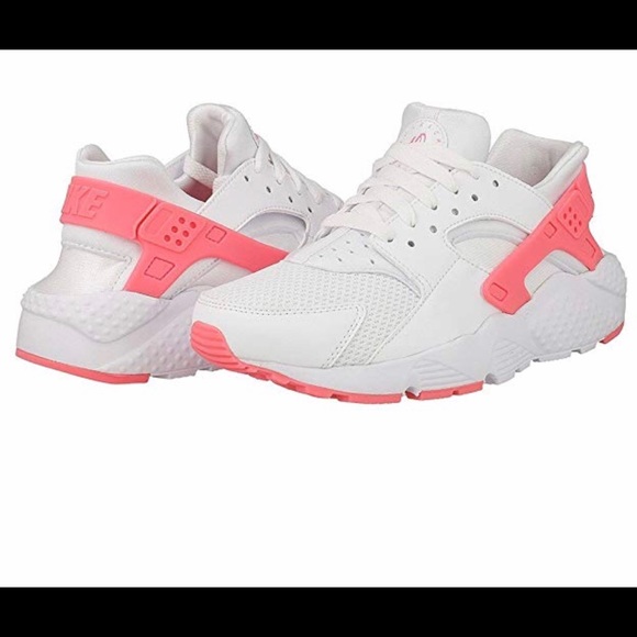 Shoes - Nike Huarache Run - White/Pink